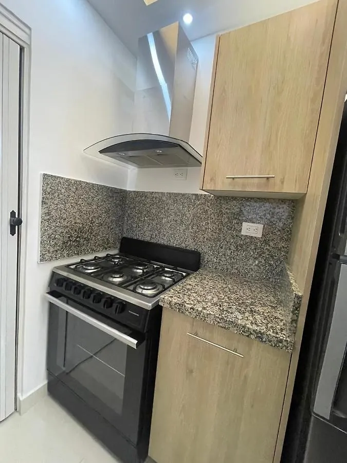 Apartamento En Santo Domingo Con Piscina 5C Apartamento 0*,  República Dominicana