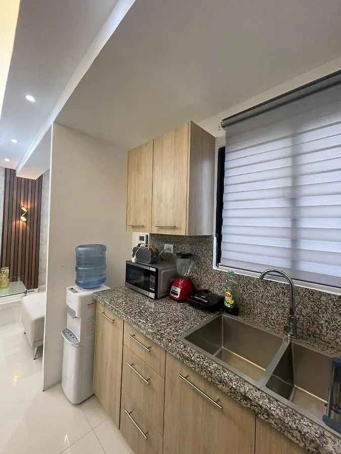 Apartamento En Santo Domingo Con Piscina 5C Apartamento 0*,  República Dominicana